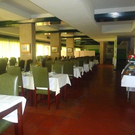 Hotel Tamargueira Фигейра да Фош Екстериор снимка